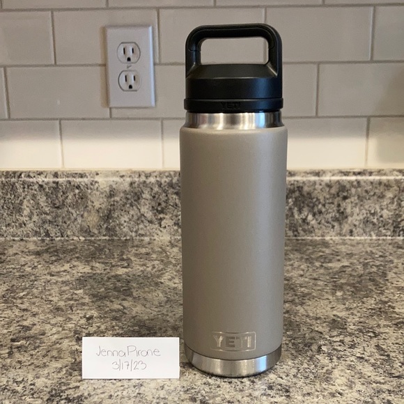 Yeti Other - Yeti rambler 26oz water bottle w/ chug cap lid 🐨sharptail taupe 🐨